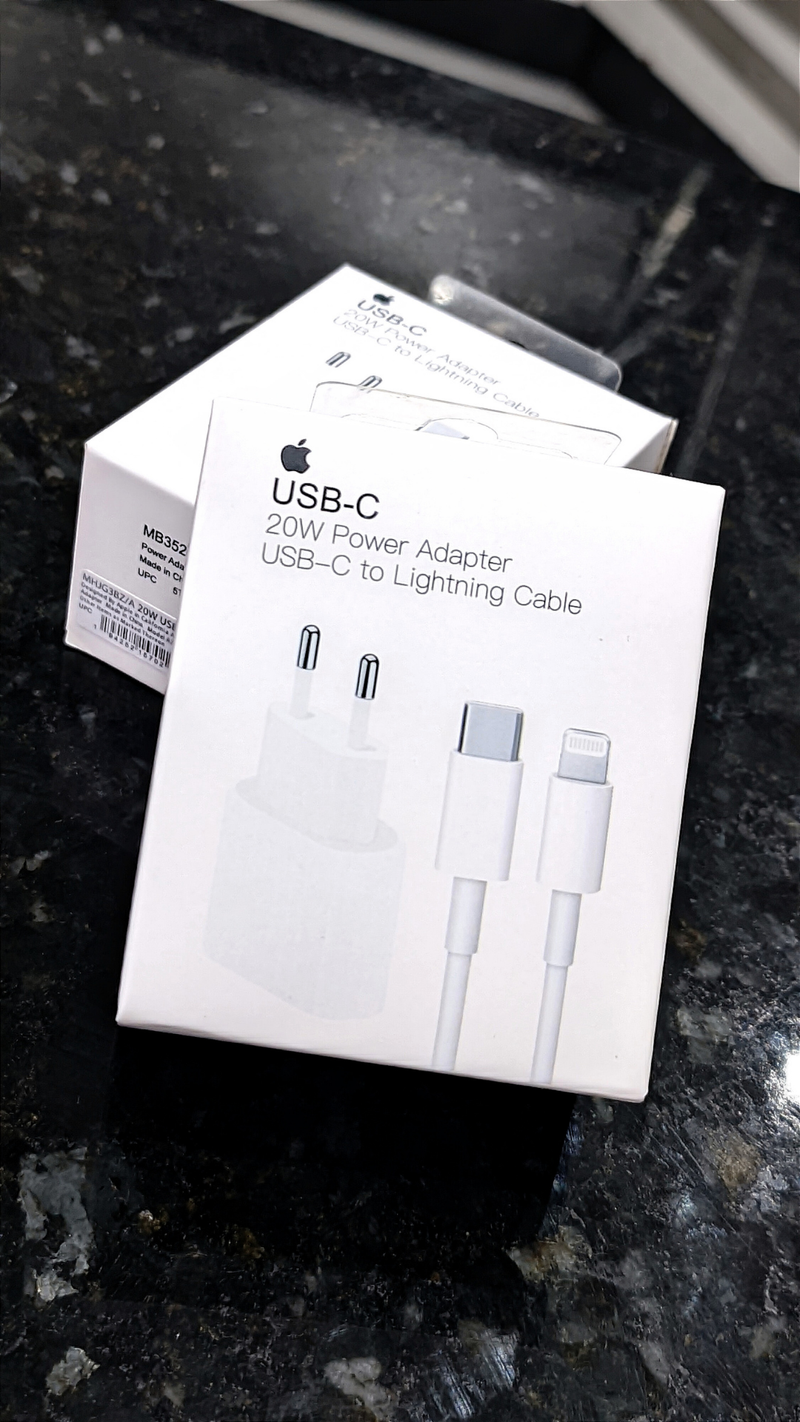 Kit Carregador 20W USB-C/Lightning  (Original®)