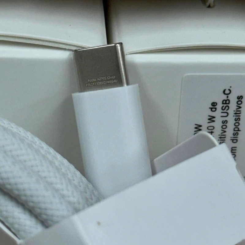 Cabo USB-C / USB-C 240W 2 Metros (Original®)